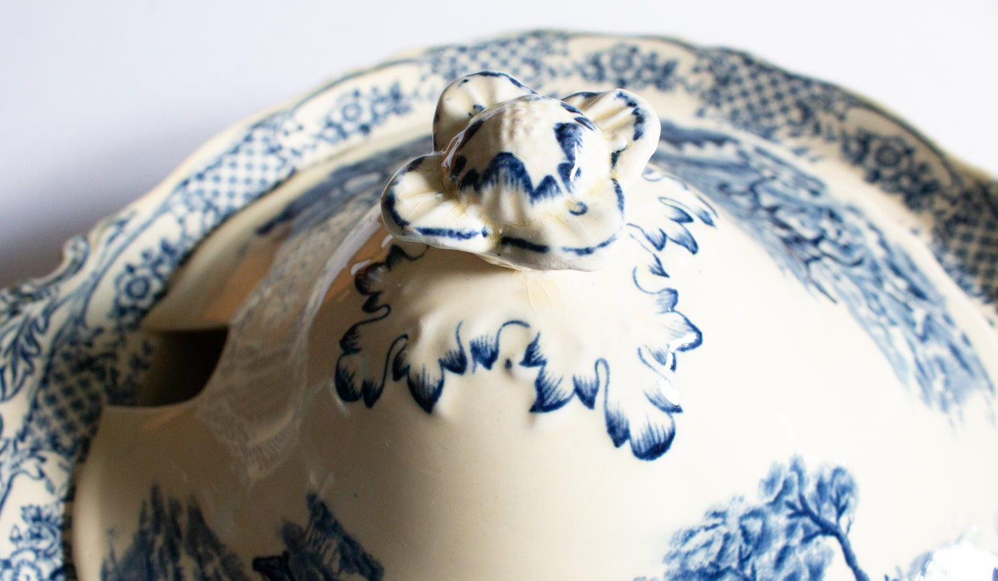 Royal Venton Ware John Steventon & Sons Ltd. Burslem England Blue and White Transferware Large Lidded Tureen