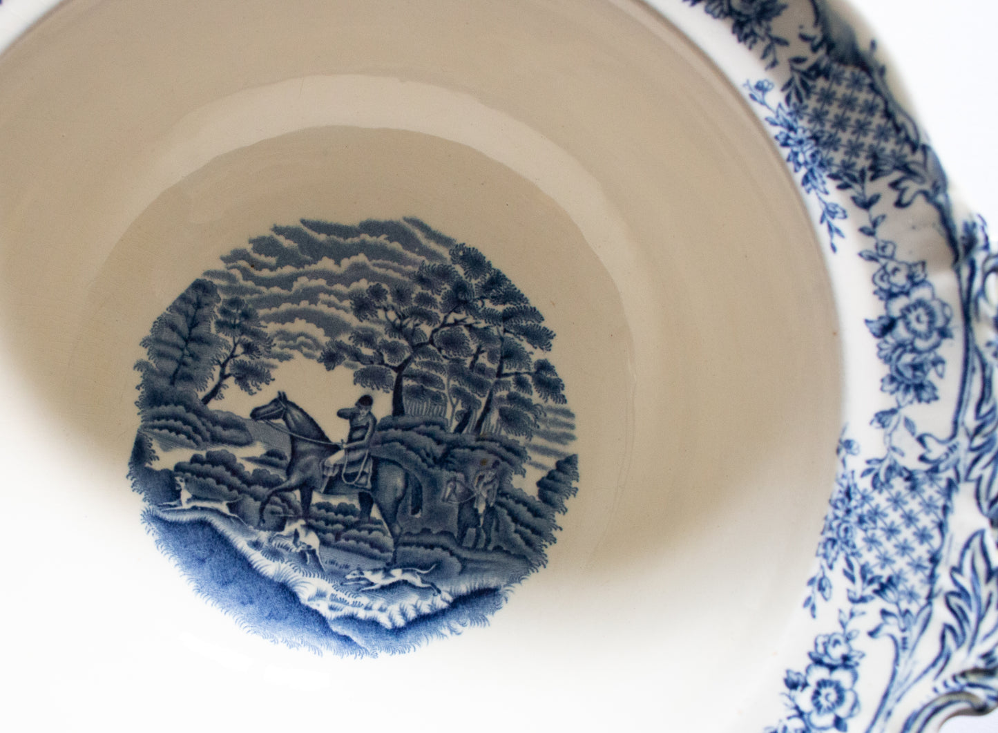 Royal Venton Ware John Steventon & Sons Ltd. Burslem England Blue and White Transferware Large Lidded Tureen