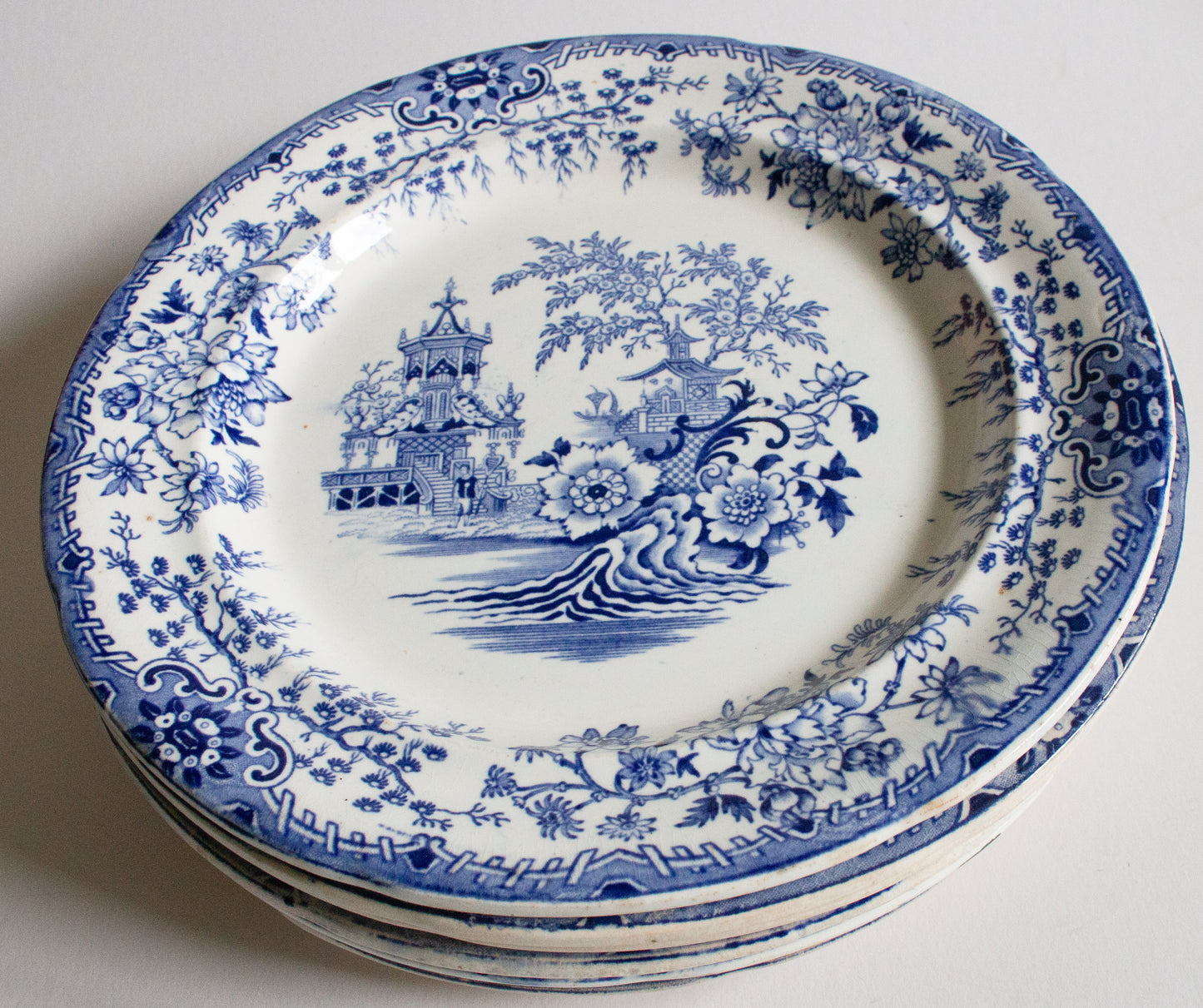 Vintage Blue and White Transferware Oriental Themed 10" Dinner Plates (6)