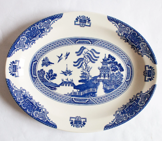 English Ironstone Pottery Blue and White Transferware 'Willow' Pattern Small Oval Platter