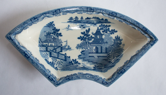 Davenport 'Bridgeless Chinoiserie' Blue and White Transferware Hors d'Oeuvres Dish