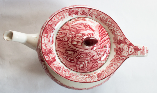 Woods Ware 'English Scenery' Pattern Red and White Transferware Teapot