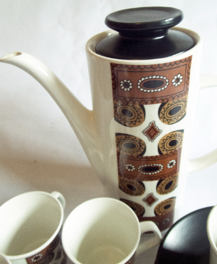 J & G Meakin Studio 'Maori' Pattern Coffee Set